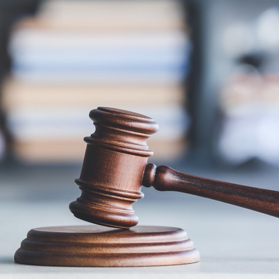 EOC gives legal assistance in a pregnancy discrimination and victimisation case